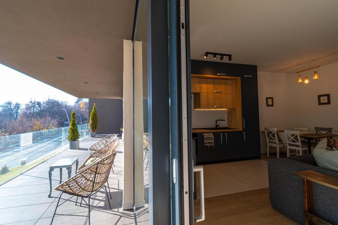 Mirador Bohemian Apt With Views Over Old Town And Tampa Mountain, Near Poiana Braşov Exterior foto
